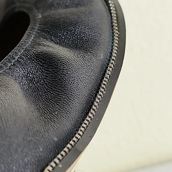 Botkier Mason Black Leather Ballet Flats 9 Fit True To Size Zipper Welt Detail